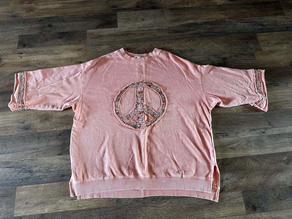 Easel Cotton Candy Floral Peace Sign Patch Pullover Top